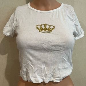 White semi cropped tshirt